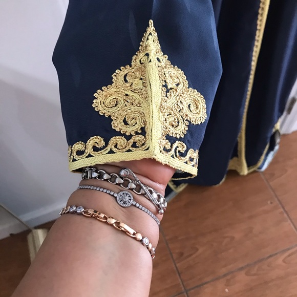 GOLD Ottoman Vintage embroidered kaftan dress - Picture 7 of 11